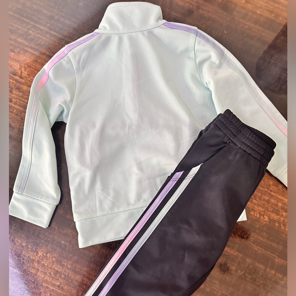 Adidas girls Zip jacket & jogger set - Picture 3 of 7